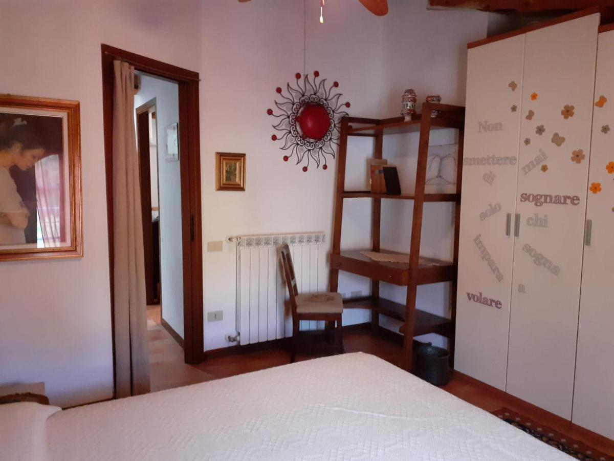 Villa Casa Di Nonno Gio Vecchiano Exterior foto