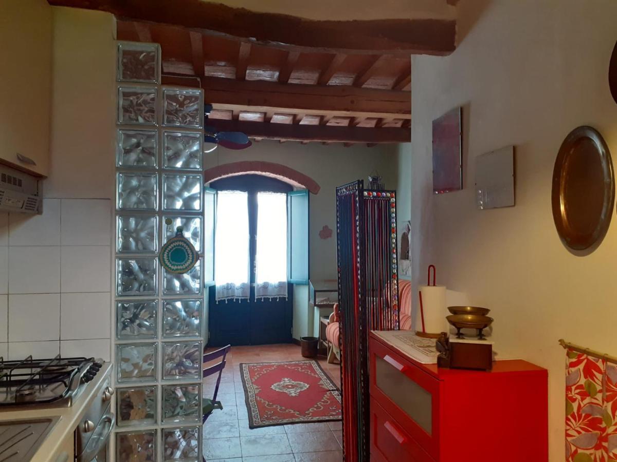Villa Casa Di Nonno Gio Vecchiano Exterior foto